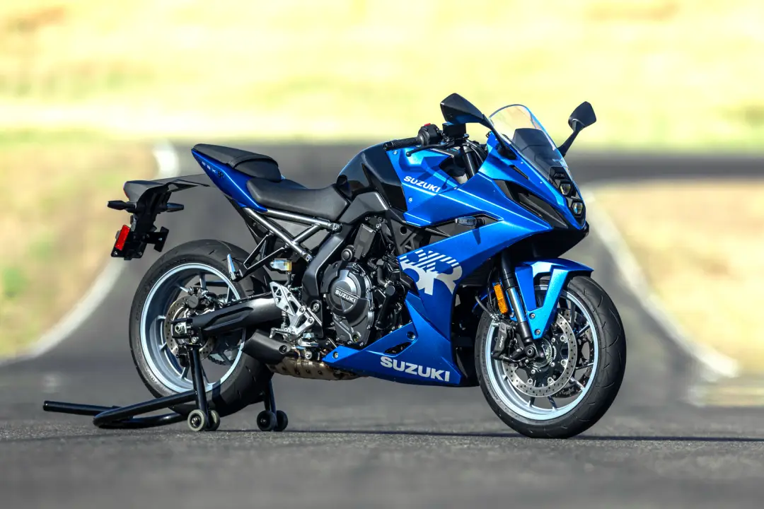 GSX-8R