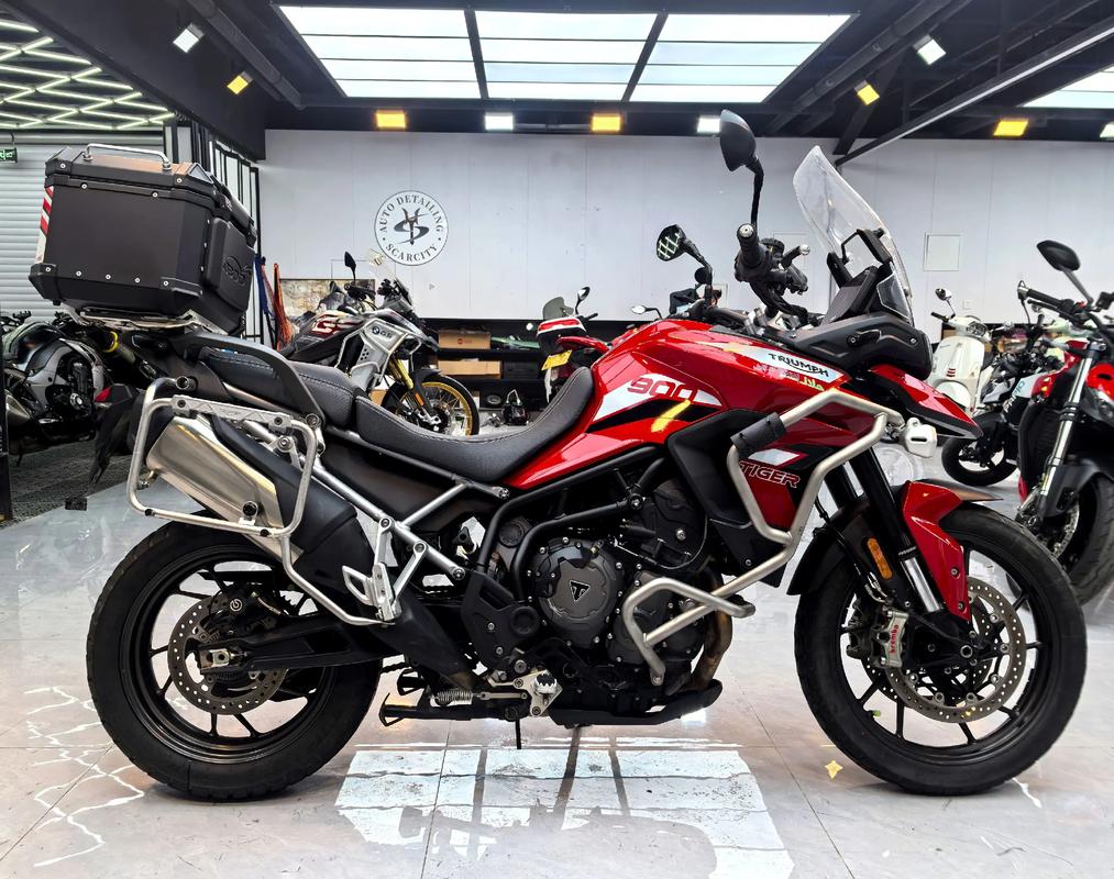 Tiger 900 GT