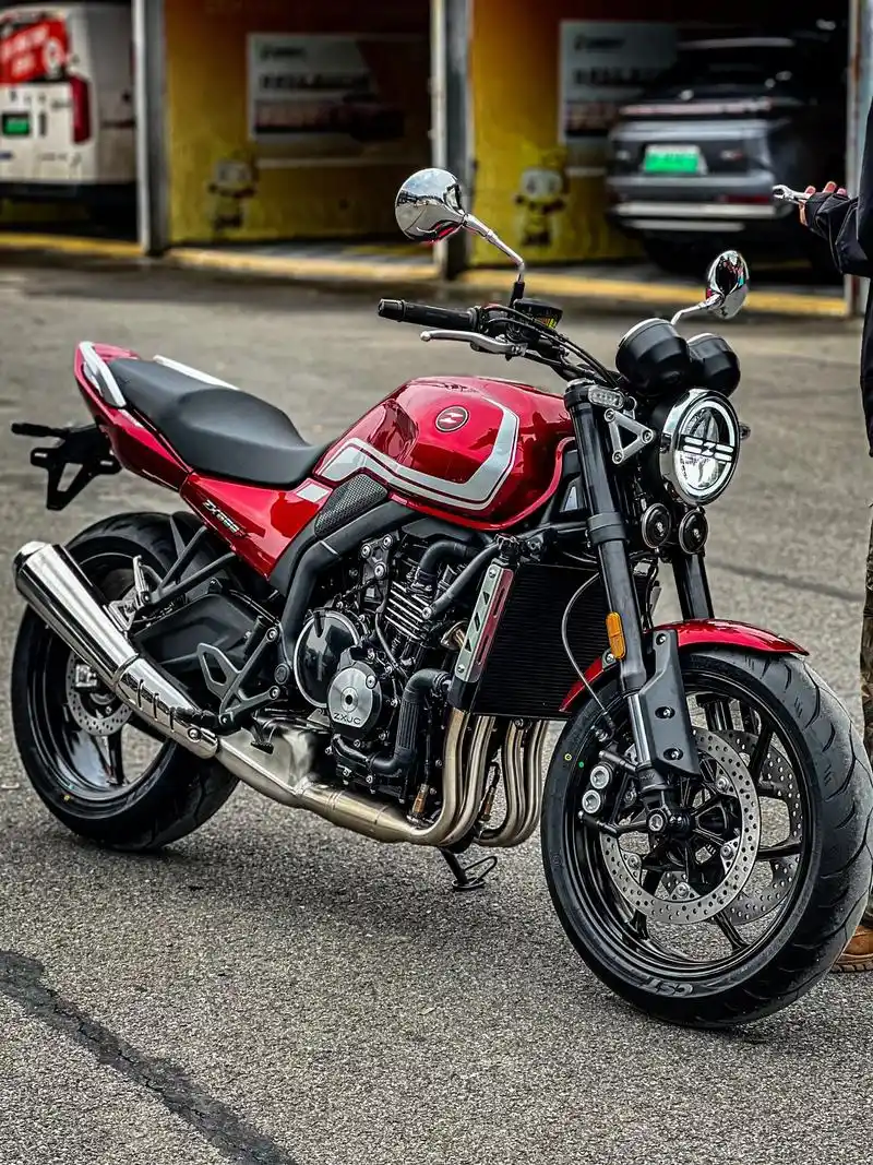 ZX500RR